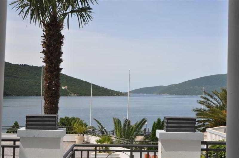 Hotel Xanadu Χέρτσεγκ Νόβι Εξωτερικό φωτογραφία