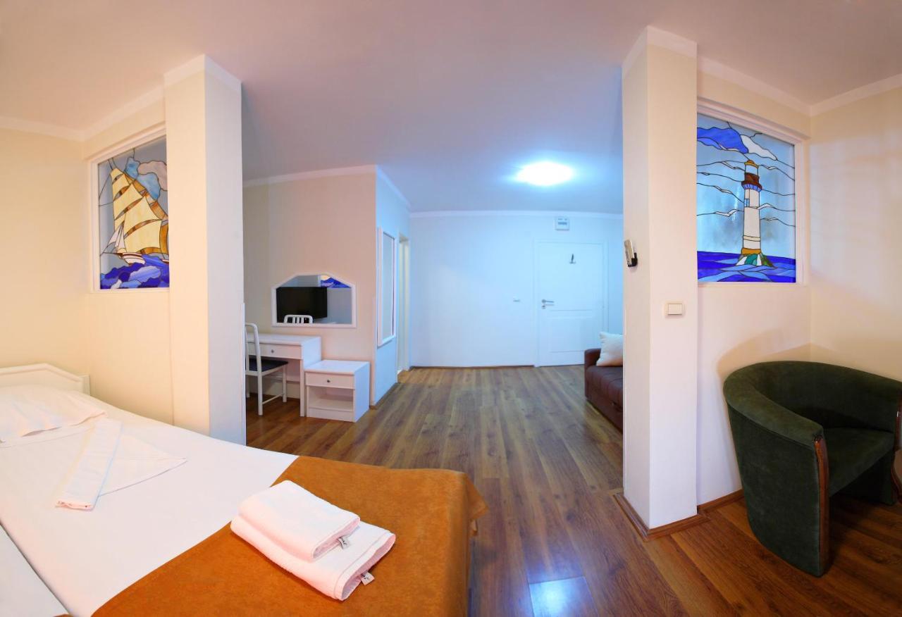 Hotel Xanadu Χέρτσεγκ Νόβι Εξωτερικό φωτογραφία
